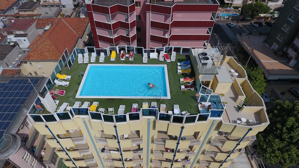 Hotel Soleblu Rímini Exterior foto